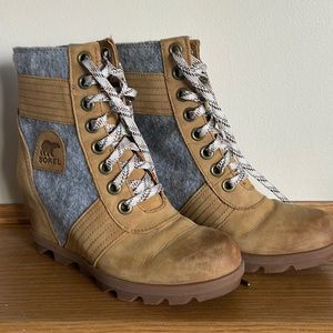 Women’s Sorel Wedge Boot | size 8